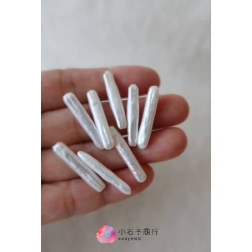 淡水珍珠-不規則長型(白)約4x22~4x25mm"直洞(1串/約15~16入)